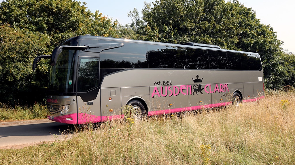 53 Seater Executive Saloon Coach